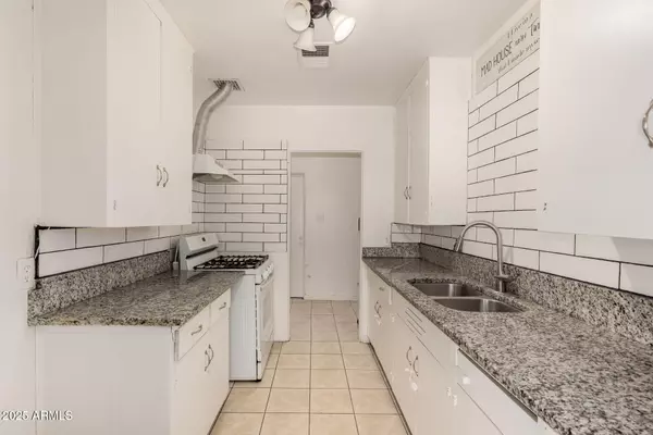 Phoenix, AZ 85009,3237 W MCKINLEY Street