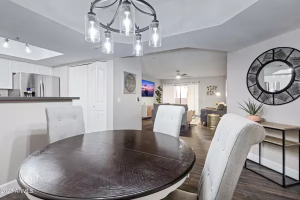 Phoenix, AZ 85018,5104 N 32ND Street #107