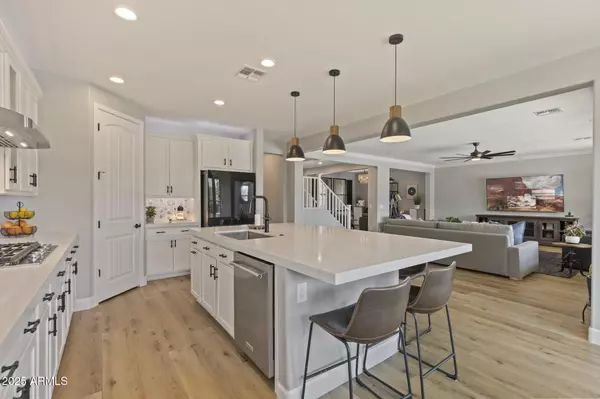Queen Creek, AZ 85142,22141 E RUSSET Road