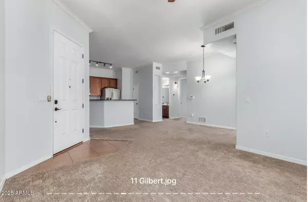 Chandler, AZ 85286,3330 S Gilbert Road #2018