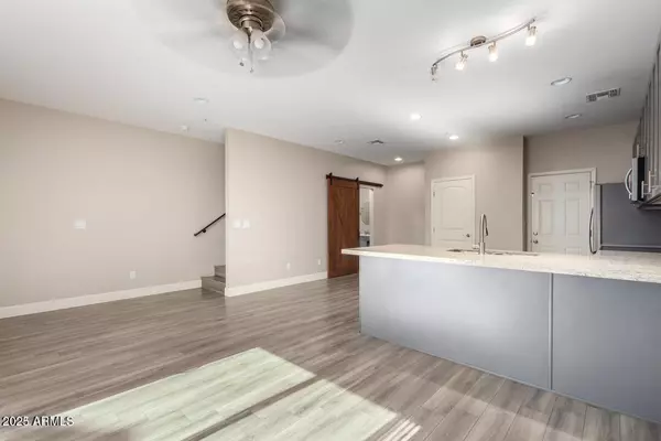 Mesa, AZ 85201,1406 W MAIN Street #106