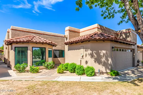 Phoenix, AZ 85028,4116 E LUPINE Avenue