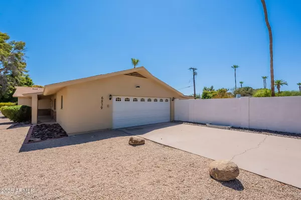 Scottsdale, AZ 85251,6839 E MONTECITO Avenue