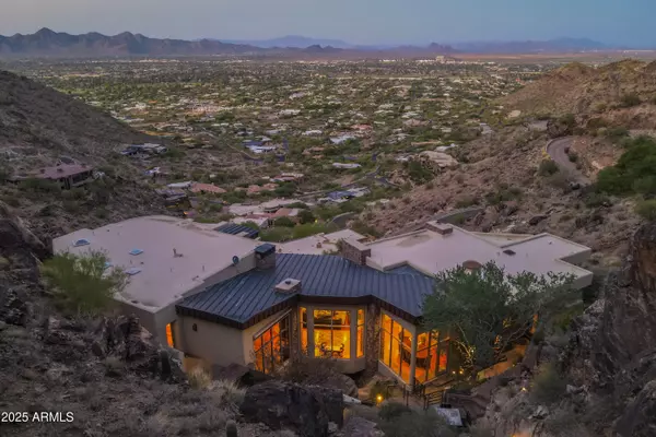 Paradise Valley, AZ 85253,5676 E CHENEY Drive
