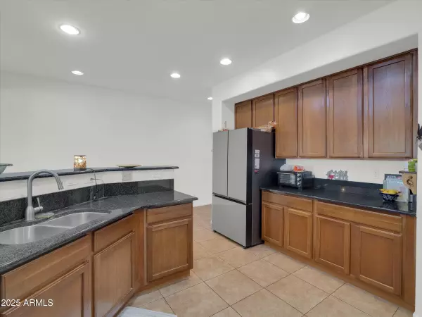Phoenix, AZ 85083,5423 W RANGE MULE Drive
