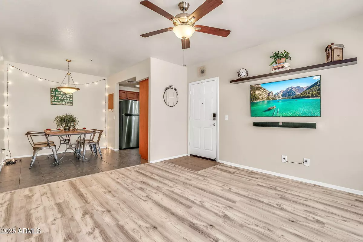 Paradise Valley, AZ 85253,7008 E GOLD DUST Avenue #110
