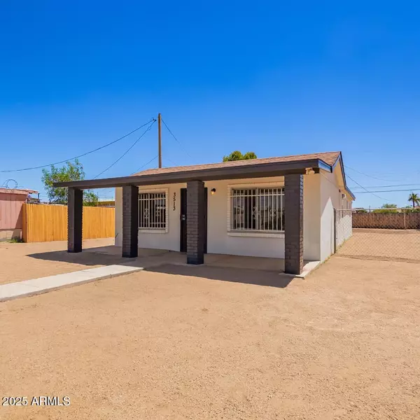 3513 W GRANADA Road, Phoenix, AZ 85009