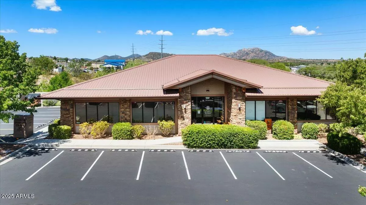 Prescott, AZ 86301,32063208 LAKESIDE VILLAGE Drive