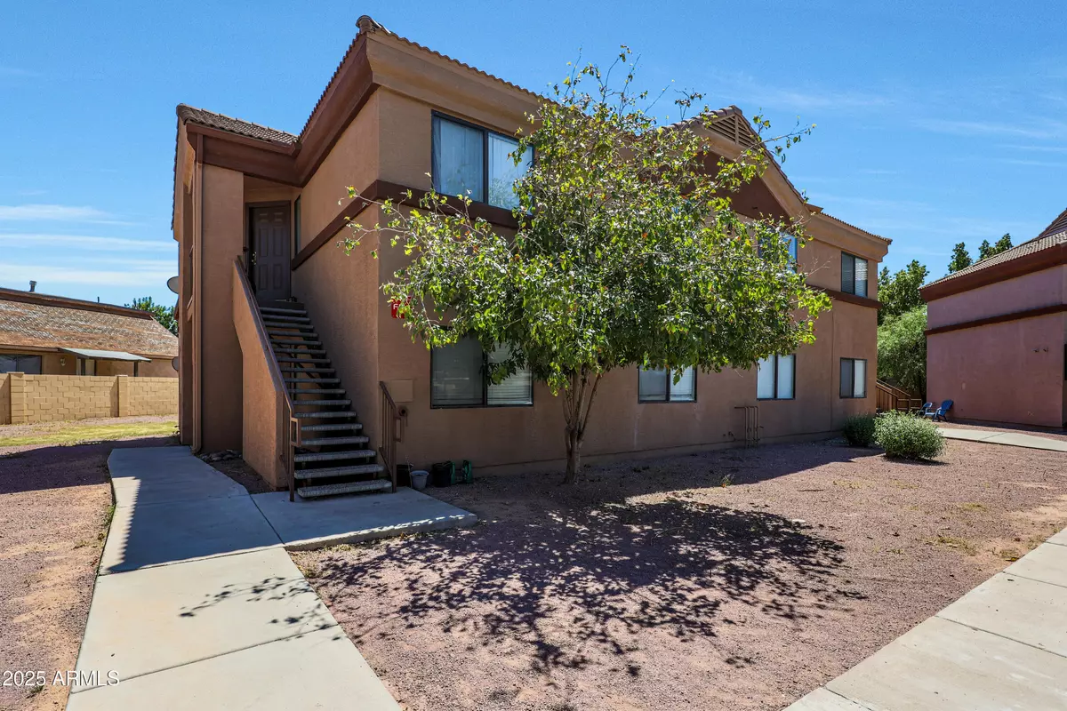 Phoenix, AZ 85032,16033 N 25TH Street #214
