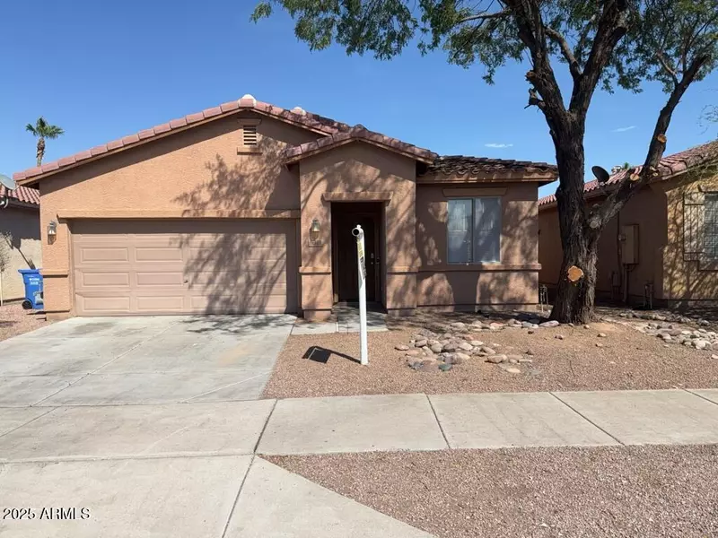 6311 S 69TH Glen, Laveen, AZ 85339