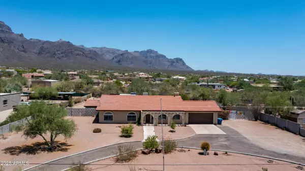 Apache Junction, AZ 85119,95 S VAL VISTA Road