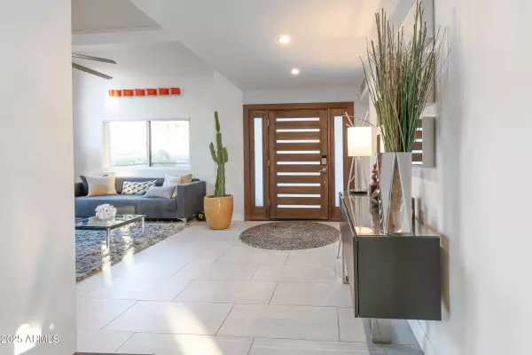 Phoenix, AZ 85022,1136 E Forest Hills Drive