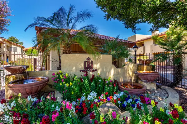 Paradise Valley, AZ 85253,7008 E GOLD DUST Avenue #136