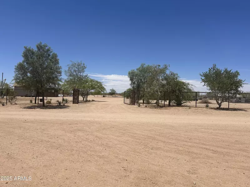 0 N 241st Avenue #-, Wittmann, AZ 85361