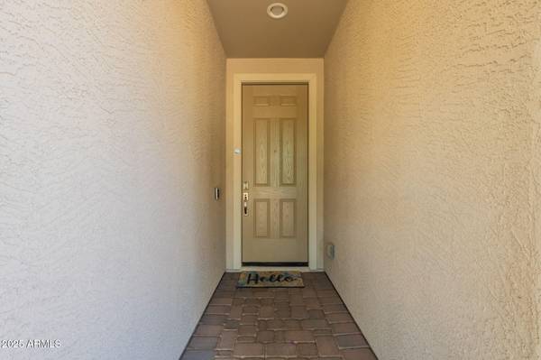 Litchfield Park, AZ 85340,18725 W COLTER Street