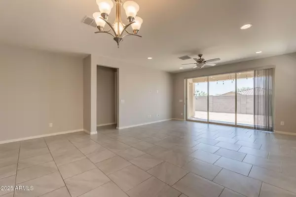 Litchfield Park, AZ 85340,18725 W COLTER Street