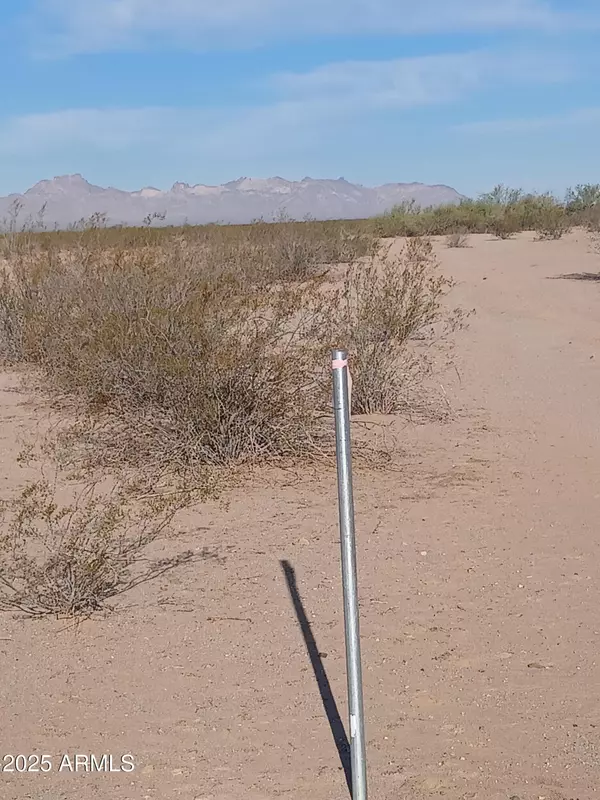 Tonopah, AZ 85354,547 S 547th Avenue #P