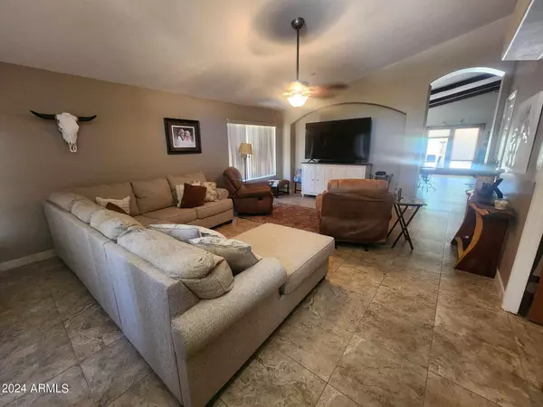 Phoenix, AZ 85086,37437 N 19TH Avenue