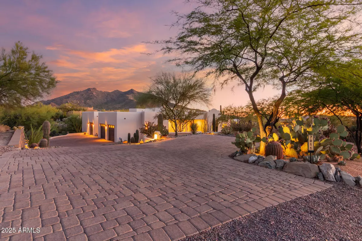Cave Creek, AZ 85331,7011 E LA SALLE Road