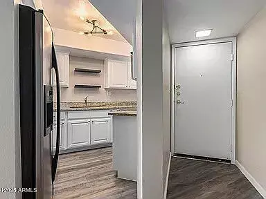 Scottsdale, AZ 85257,985 N GRANITE REEF Road #130
