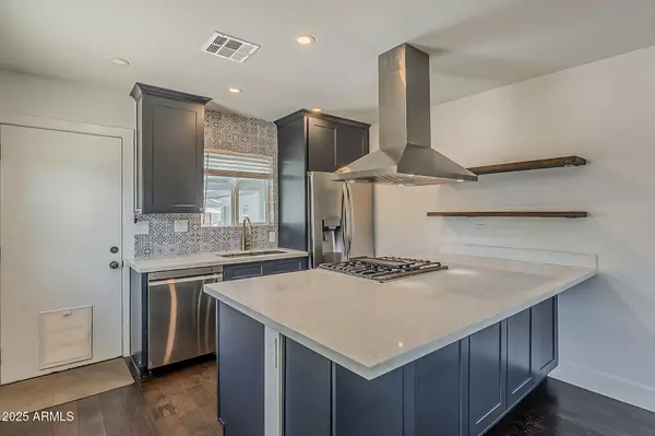 Phoenix, AZ 85008,2112 N 25TH Place