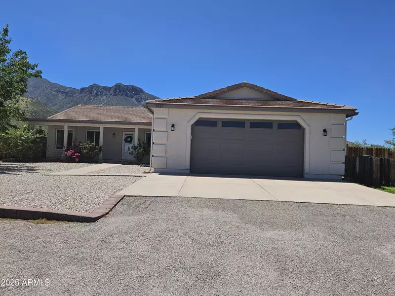 5137 E MARANATHA Lane, Hereford, AZ 85615
