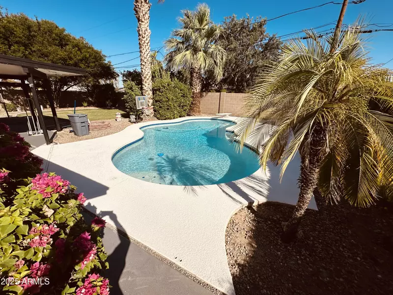 3109 E CHOLLA Street, Phoenix, AZ 85028
