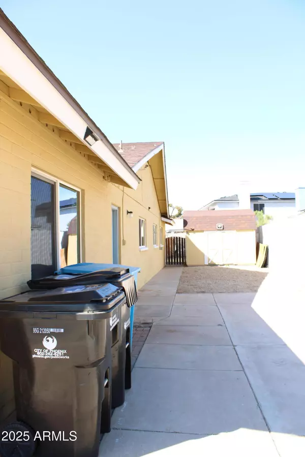 Phoenix, AZ 85053,3554 W AIRE LIBRE Avenue