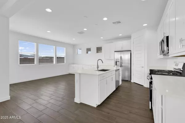 Mesa, AZ 85212,8339 E PETUNIA Avenue