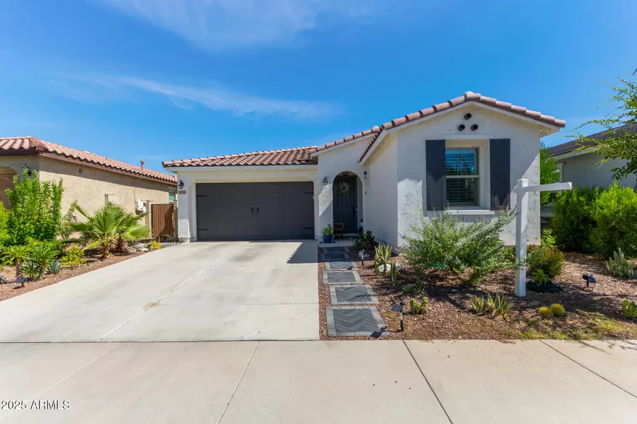 19756 W ROMA Avenue, Litchfield Park, AZ 85340