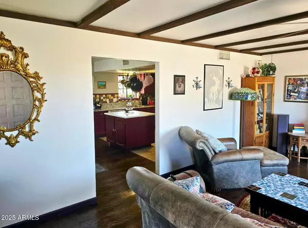 Phoenix, AZ 85032,3401 E PARADISE Lane