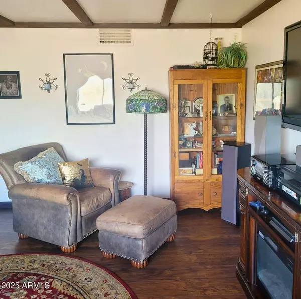 Phoenix, AZ 85032,3401 E PARADISE Lane