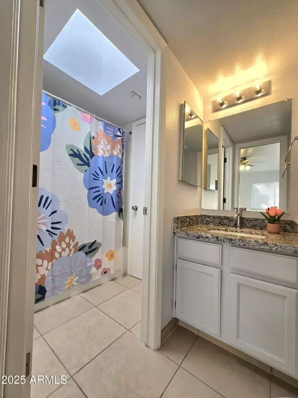 Sierra Vista, AZ 85635,4385 AVENIDA PALERMO -- #A