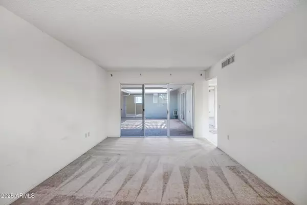 Sun City, AZ 85351,10922 W EL CAPITAN Circle