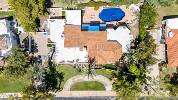 Paradise Valley, AZ 85253,5518 E SANNA Street