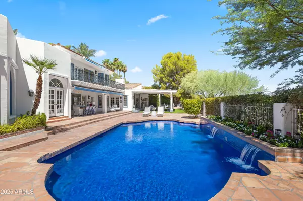 Paradise Valley, AZ 85253,5518 E SANNA Street