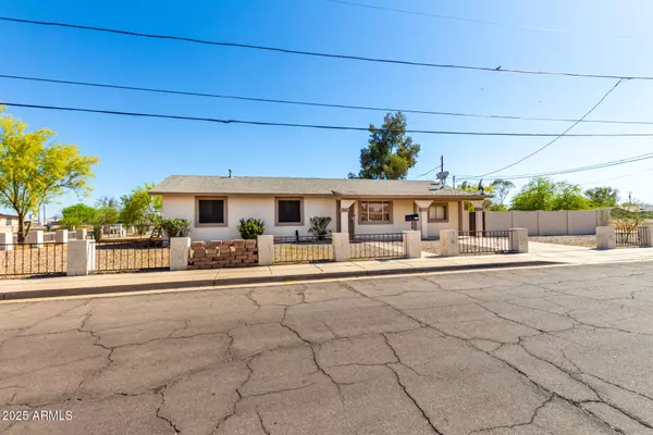 1125 E 1st Street, Casa Grande, AZ 85122