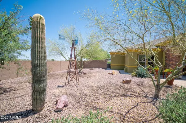 Wittmann, AZ 85361,22337 W CALLE DE LOS FLORES --