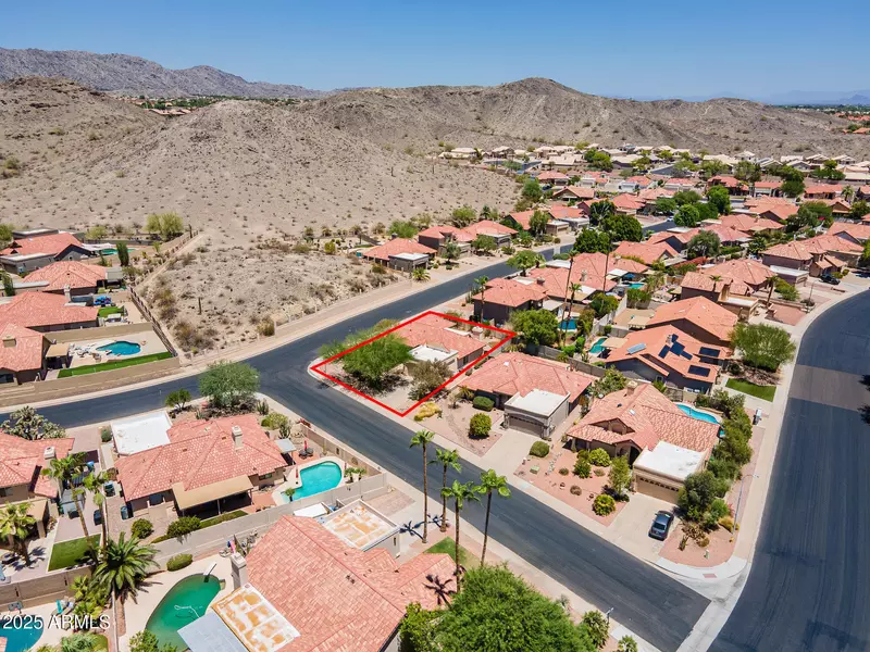 15407 S 38TH Street, Phoenix, AZ 85044