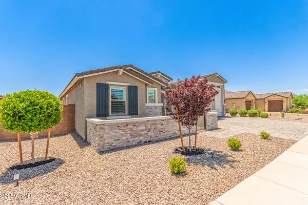 Maricopa, AZ 85138,40481 W DESERT FAIRWAYS Drive