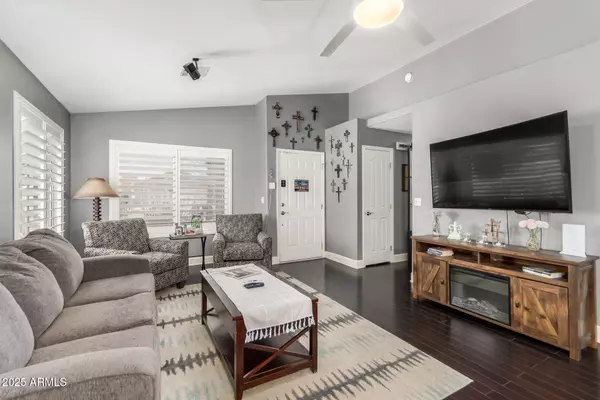 Phoenix, AZ 85024,748 E POTTER Drive