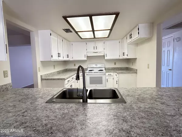 Glendale, AZ 85307,10807 W KALER Drive