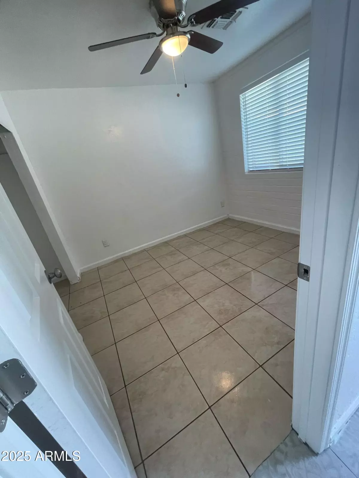 Phoenix, AZ 85009,3232 W JACKSON Street #4