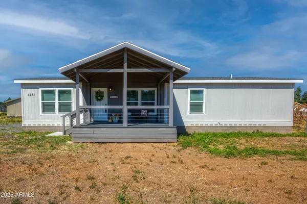 Lakeside, AZ 85929,5284 LAKE Drive