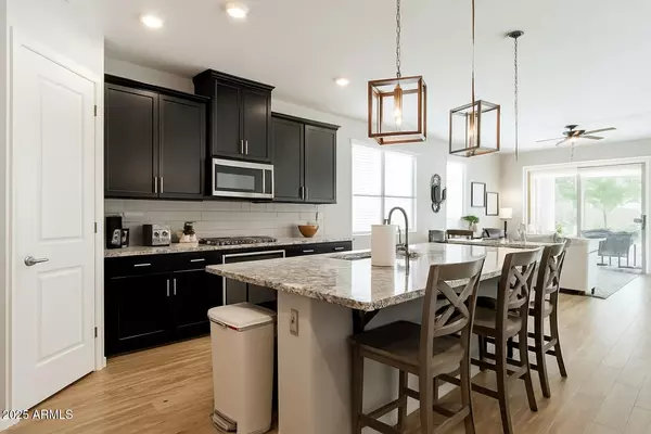San Tan Valley, AZ 85144,4254 W CONEFLOWER Lane