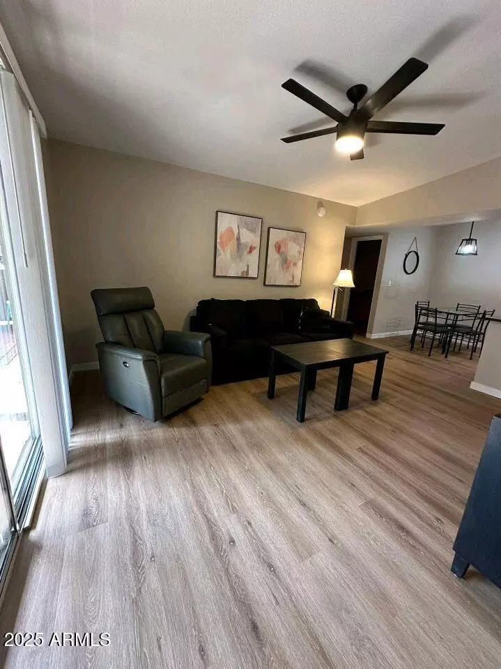 Flagstaff, AZ 86001,1385 W UNIVERSITY Avenue #292