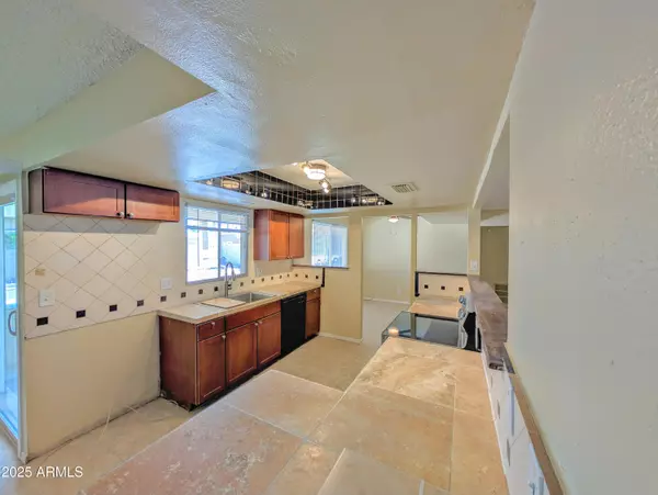 Glendale, AZ 85301,4733 W HAYWARD Avenue
