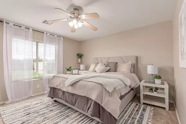 Gilbert, AZ 85297,3605 E THORNTON Avenue