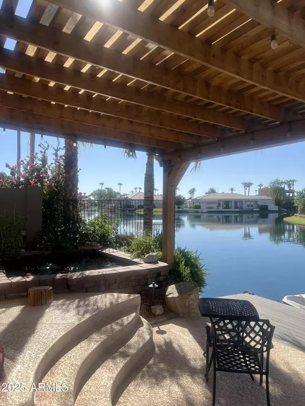 Chandler, AZ 85248,761 W HACKBERRY Drive
