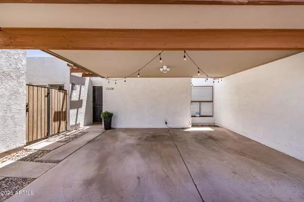 Phoenix, AZ 85008,5119 E WINDSOR Avenue